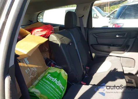 2014 Chevrolet Traverse 1Lt из США, поврежденный, VIN 1GNKRGKDXEJ256792